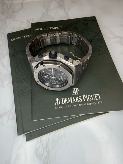 Audemars Piguet Audemars Piguet Royal Oak Offshore Beast Perpetual calendar Blue dial Stainless Steel Booklets 25854ST.OO.1150.ST.01 Excellent Automatic — photo 7