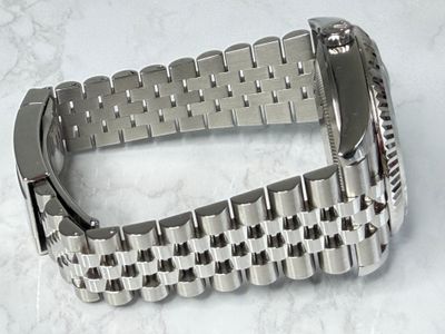 Rolex Rolex Dj41 jubilee wimbeldon Silver dial Stainless Steel Watch Only 126300 Very Good Automatic — photo 8
