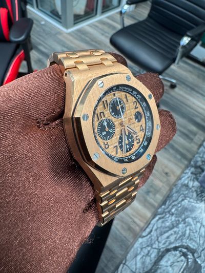 Audemars Piguet Audemars Piguet Royal Oak Brick Champagne dial Rose Gold Watch Only 26470OR Very Good Automatic — photo 4