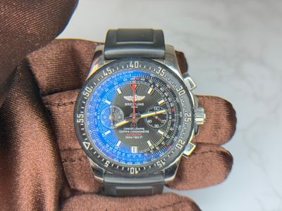 Breitling Breitling Avenger Skyland Black dial Watch Only A27364 Preowned Automatic — photo 7